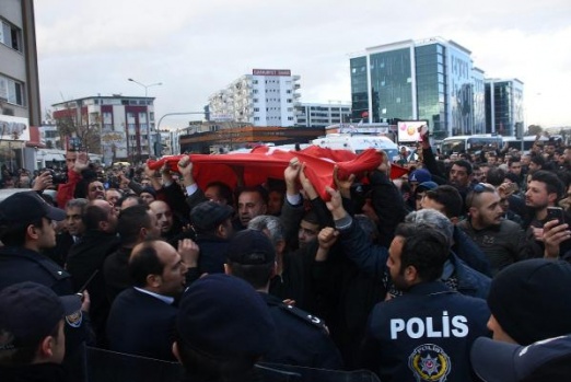 İzmir'de patlama '2 şehit' 17