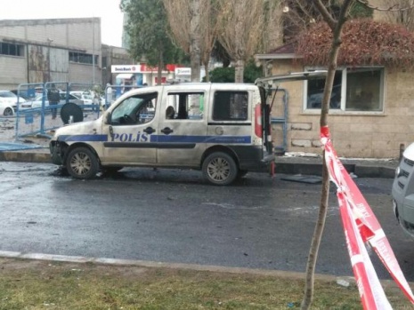 İzmir'de patlama '2 şehit' 3