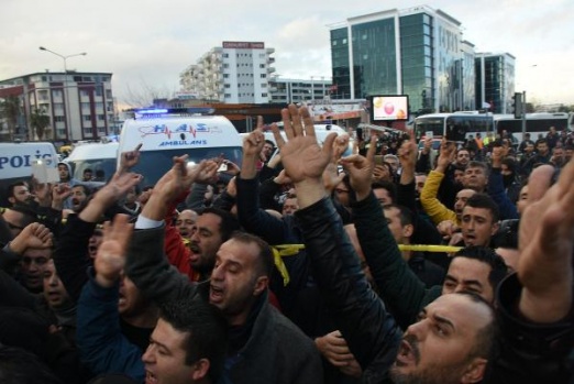 İzmir'de patlama '2 şehit' 11