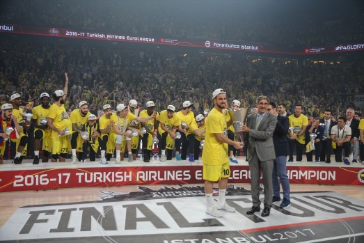 Fenerbahçe Avrupa şapiyonu 1