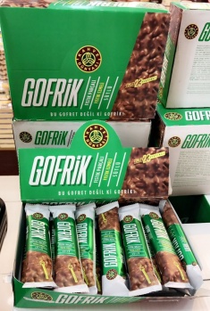 “Dost” yoğurt Katar'da 12