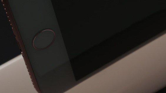 İşte iPhone 8 ve iPhone 8 Plus 17