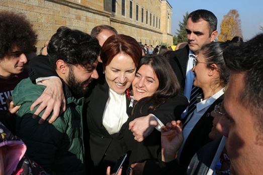 Akşener'e Anıtkabir'de  yoğun ilgi 4