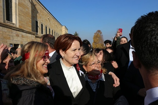 Akşener'e Anıtkabir'de  yoğun ilgi 5