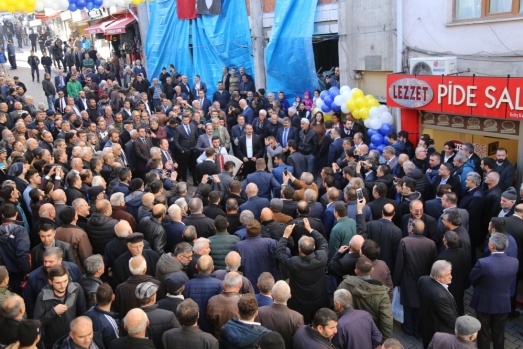 İYİ Parti Genel Başkanı Akşener, Artvin'de 12