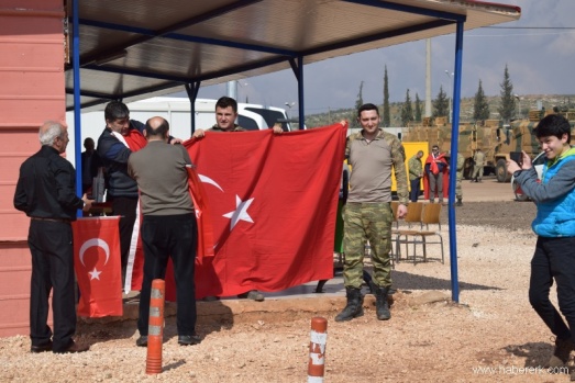 İstanbullu servisçiler belki Afrin’e gitmedi ama... 19