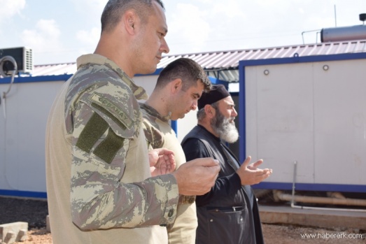 İstanbullu servisçiler belki Afrin’e gitmedi ama... 24