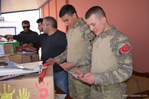 İstanbullu servisçiler belki Afrin’e gitmedi ama... 46