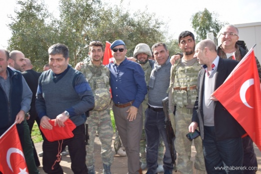 İstanbullu servisçiler belki Afrin’e gitmedi ama... 66