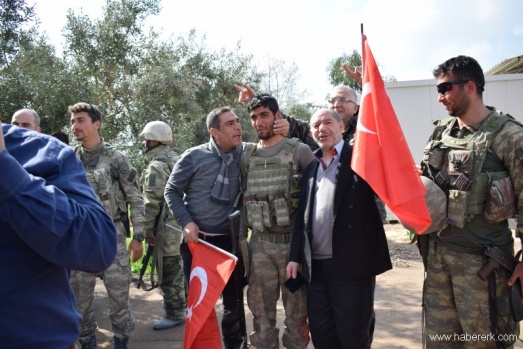 İstanbullu servisçiler belki Afrin’e gitmedi ama... 68