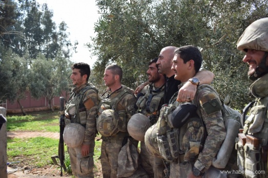 İstanbullu servisçiler belki Afrin’e gitmedi ama... 75