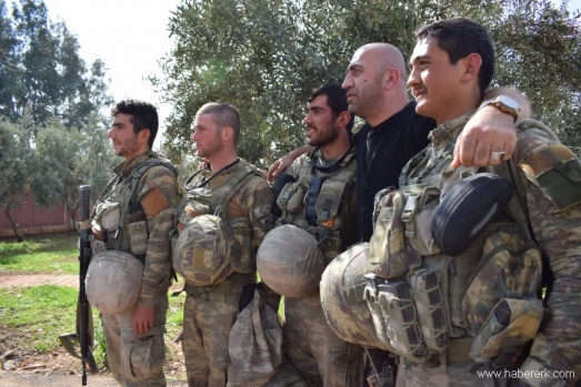 İstanbullu servisçiler belki Afrin’e gitmedi ama... 76