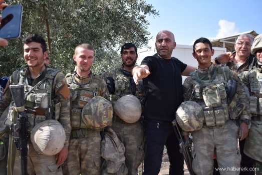 İstanbullu servisçiler belki Afrin’e gitmedi ama... 82