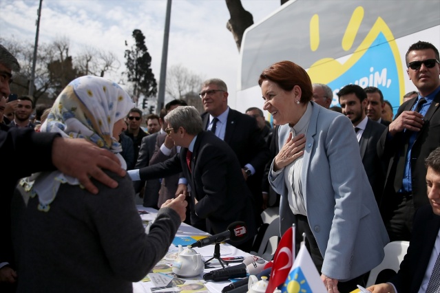 Akşener, Beşiktaş Demokrasi Meydanı'nda 7