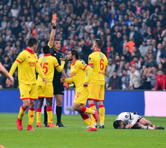 Beşiktaş: 5 - Göztepe: 1 (Maç sonucu) 16