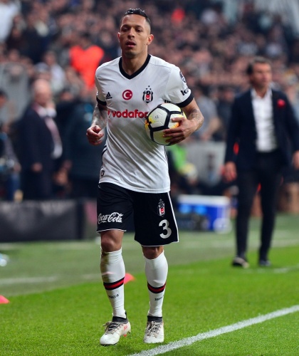 Beşiktaş: 5 - Göztepe: 1 (Maç sonucu) 34