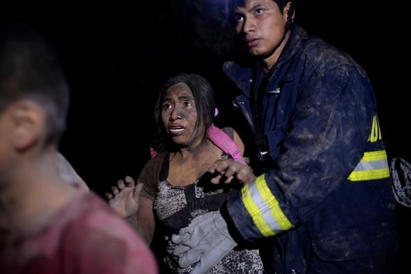 Guatemala'da büyük felaket! Yanardağ patladı: 25 ölü 17