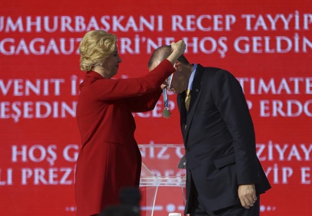 Erdoğan Gagauz Türklerine hitap etti 31
