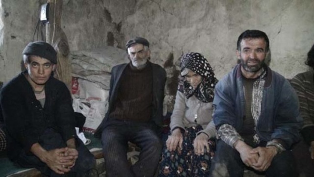 Hoşan Dağı'nda 80 yıldır mağara dönemini yaşıyorlar! İnanılacak gibi değil! 11