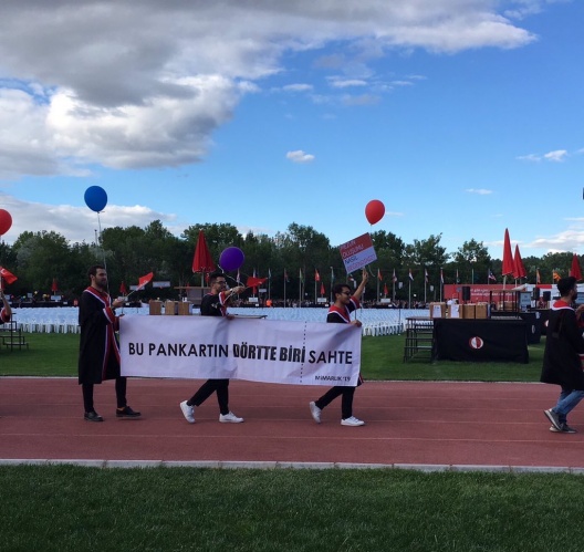 ODTÜ mezuniyet töreni pankartları 2019 17