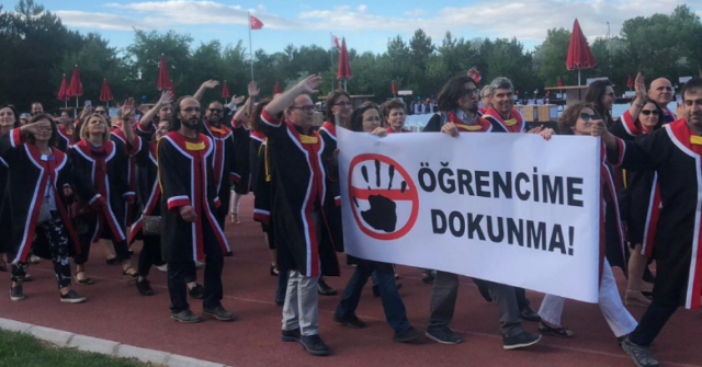 ODTÜ mezuniyet töreni pankartları 2019 9
