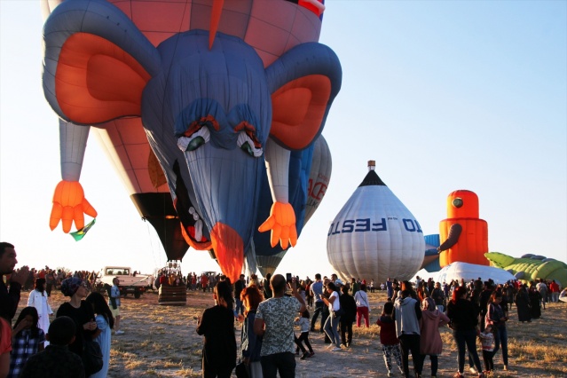 Festival balonları son kez uçtu 2