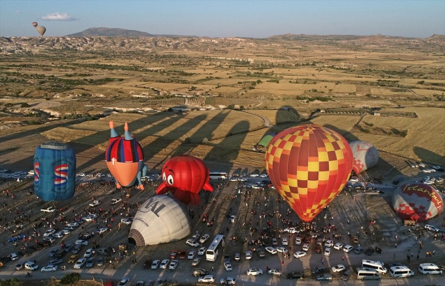 Festival balonları son kez uçtu 8
