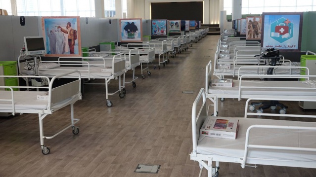 Dev alışveriş merkezi hastaneye dönüştürüldü 3