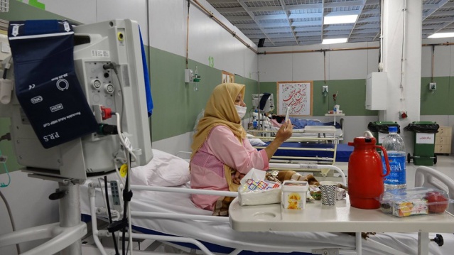 Dev alışveriş merkezi hastaneye dönüştürüldü 15