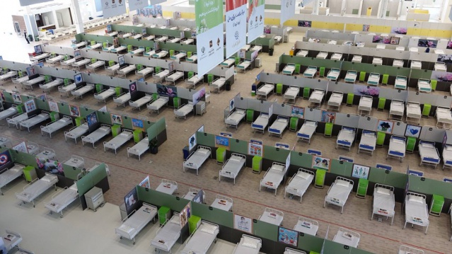 Dev alışveriş merkezi hastaneye dönüştürüldü 26
