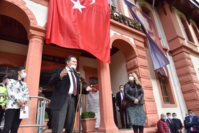 CHP’li Belediye Başkanı ile AKP’li Osmanlı Ocakları Başkanı omuz omuza 2