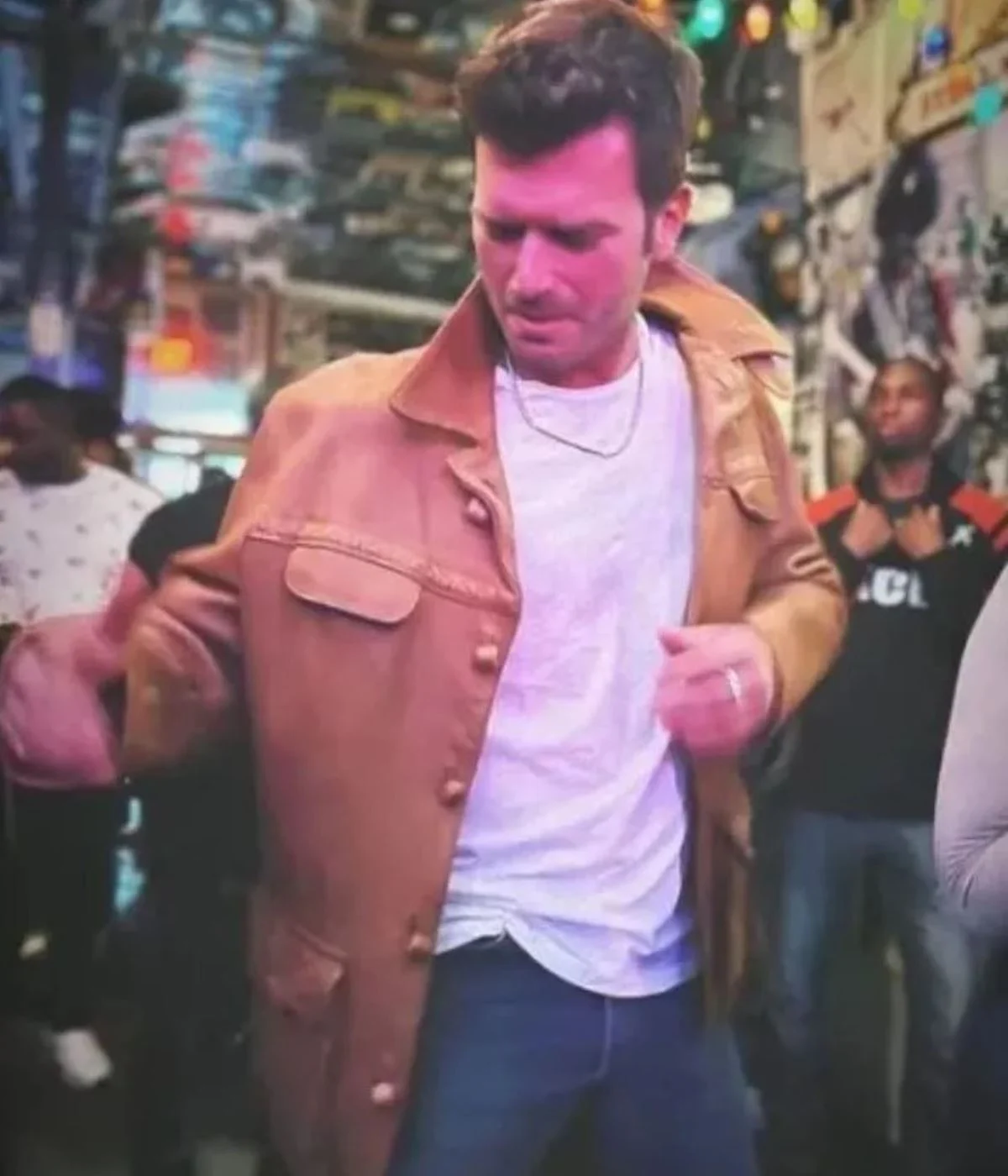 Kıvanç Tatlıtuğ'dan korkutan haber! 5