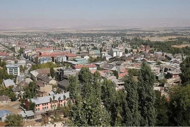 Altından fay hattı geçen il ve ilçeler açıklandı 40