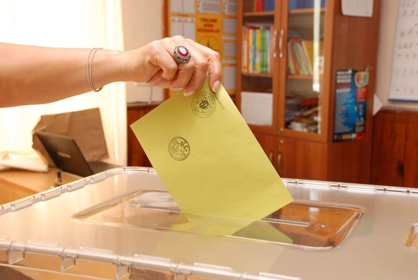 2023 yılında yapılan son anketler kimi işaret ediyor? İşte bu Pazar seçim olsa oy oranları 37