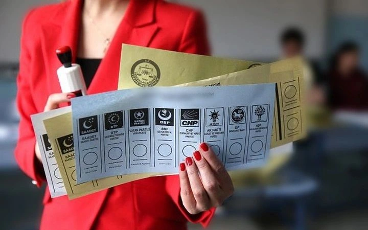 2023 yılında yapılan son anketler kimi işaret ediyor? İşte bu Pazar seçim olsa oy oranları 52
