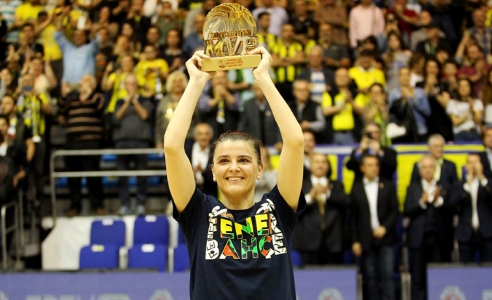 Fenerbahçe’den Birsel Vardarlı Demirmen’e teşekkür