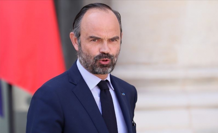 Fransa Başbakanı istifa etti