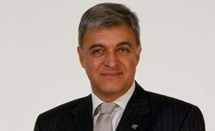 Ahmet Vefik Alp: Kepaze virüs boşluk kolluyor!