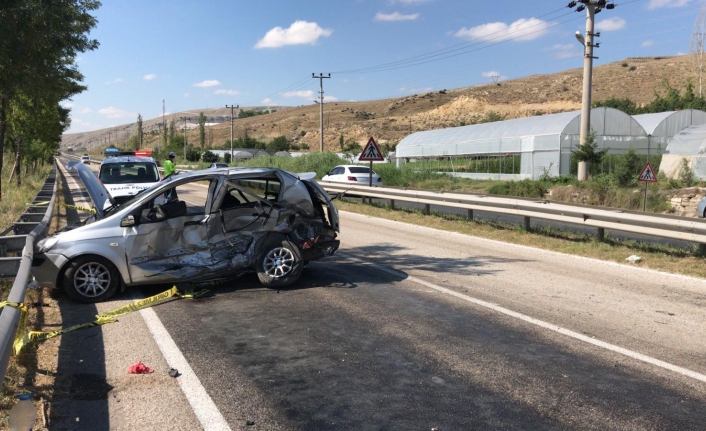 Sinop Valisi Erol Karaömeroğlu trafik kazası geçirdi!