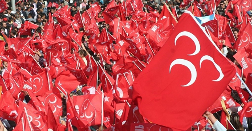 İstanbul'da MHP ilçe başkanı istifa etti