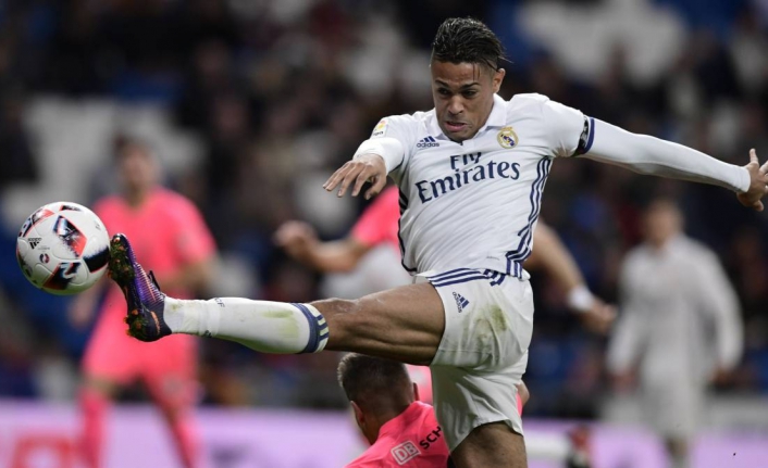 Real Madrid'in golcüsü koronavirüse yakalandı!