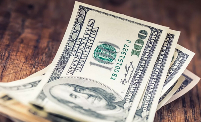 Dolar yeni bir tarihi rekor daha kırdı!