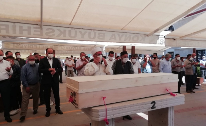 Koronadan hayatını kaybeden AKP’li başkan son yolculuğuna uğurlandı