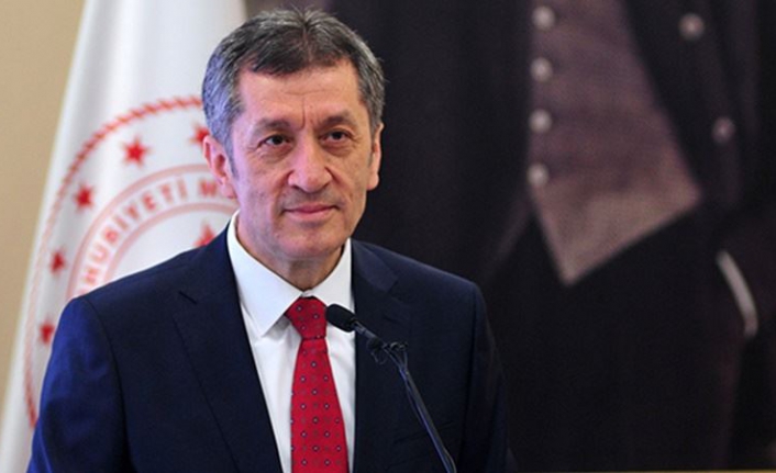 Bakan Selçuk'tan 'teşekkür' mesajı