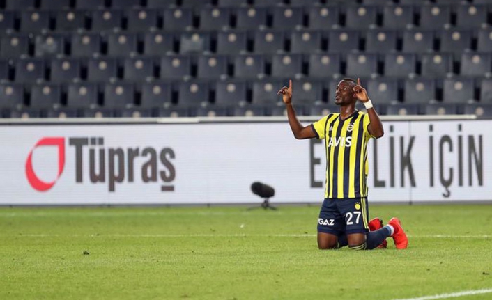 Fenerbahçe'nin yeni transferi Mame Thiam resmen şov yaptı!