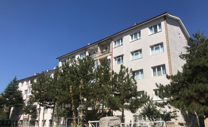 Eskişehir'de 200 kişilik site karantinaya alındı