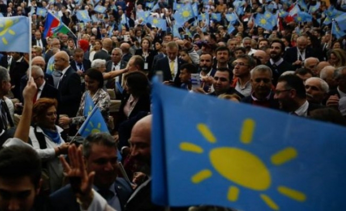 İYİ Parti Kurultayı hakkında flaş gelişme!