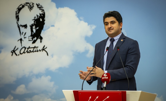 Koronavirüse yakalanan Onursal Adıgüzel'den iyi haber geldi