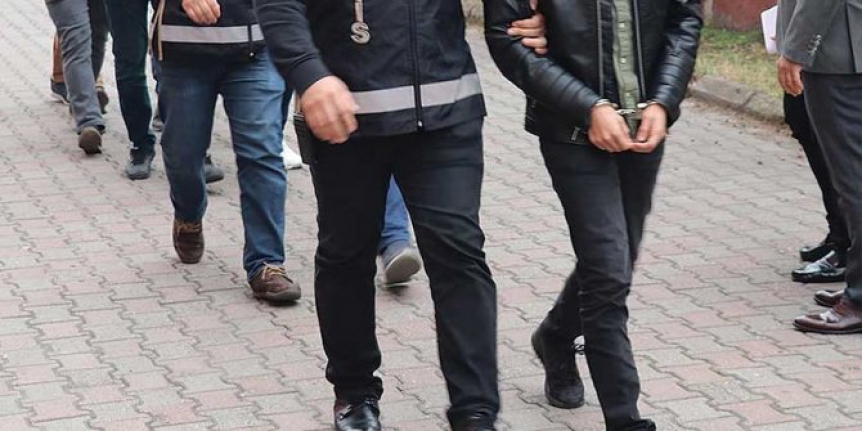 FETÖ’ye  dev  operasyon!