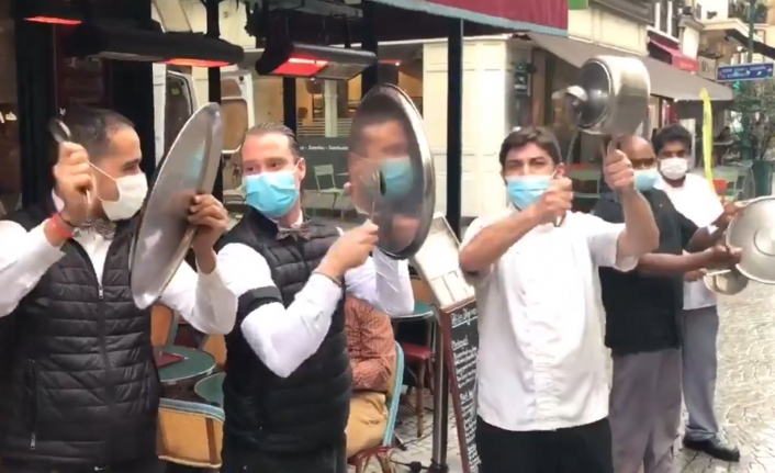 Paris’te ayaklanma başladı